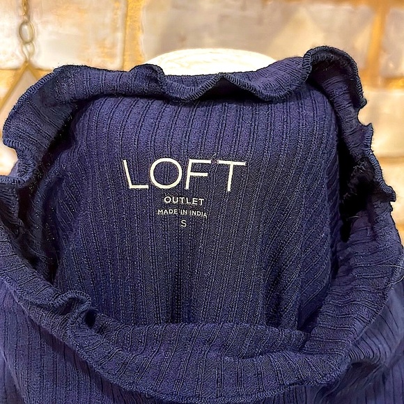 Ann Taylor Loft Navy Ribbed Mock Neck Tank Top, Women’s Size Small. - Picture 6 of 7